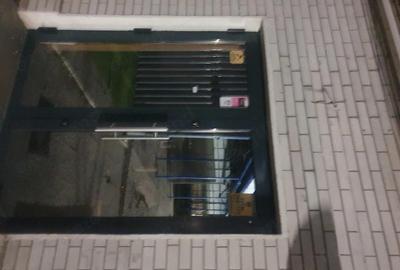 Casă cu Teren 960 Mp în Girocului - 4