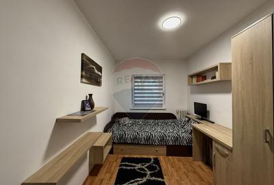 Apartament cu 3 camere, zona semicentrala, Cluj-Napoca - 4