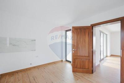 Casa de vanzare pe un nivel in Cartierul Tineretului, ... - 5