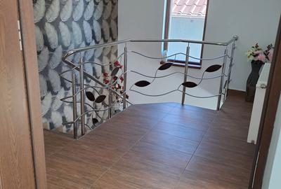 Casă cu 4 camere în Făgetu - 5