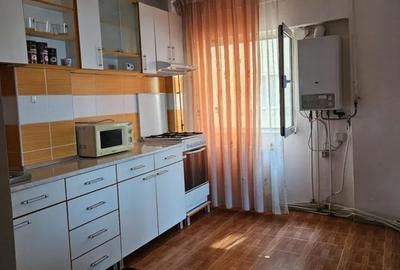 Apartament cu 2 camere decomandat, mobilat în Dacia - 4