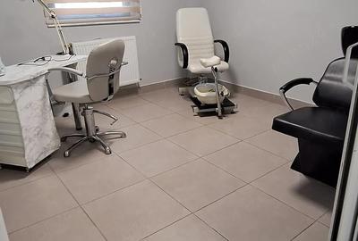 Spațiu comercial, de 50 mp, în Central - 8