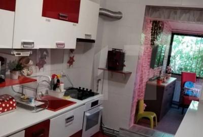 Casă cu 4 camere cu Teren 250 Mp în Central - 8