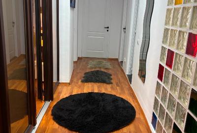 Apt 3 camere,decomandat,garaj inclus  Andrei Muresanu - 10