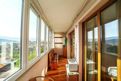 0% comision Apartament 5 camere, living, 2 bai, ideal pentru o familie numeroasa - 13