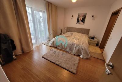 Casă individuală cu 6 camere cu Garaj în Tractorul - 8