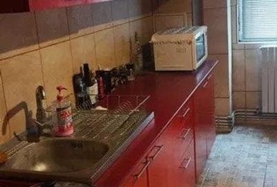 Apartament cu 4 camere decomandat în Păcurari