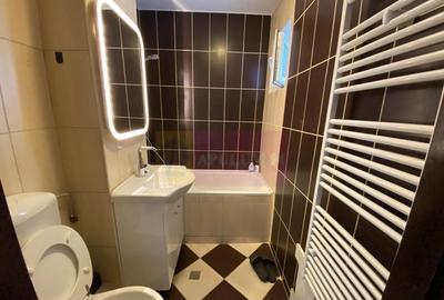 Vanzare apartament 3 camere Tineretului - 2