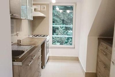 Apartament cu 2 camere, mobilat în Schei - 3