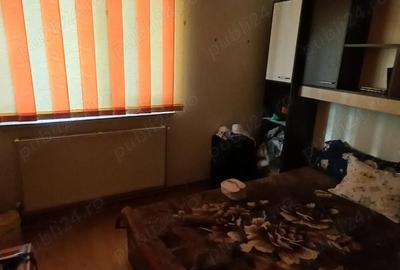 Apartament cu 2 camere decomandat în Gornăcel - 2