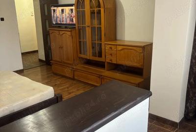 Garsonieră decomandată în Central - 5