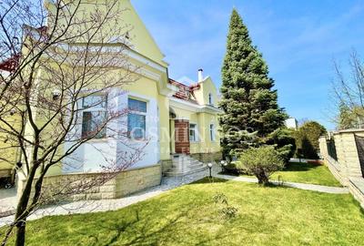 Casa pentru birouri de inchiriat in Zona Andrei Muresanu