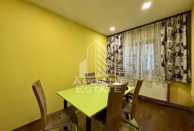 Apartament cu 3 camere decomandat în Lunei - 14