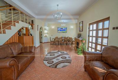 Agigea - Vila D+P+1E+M pe un teren de 772 mp cu o deschidere de 21,46 m. - 2
