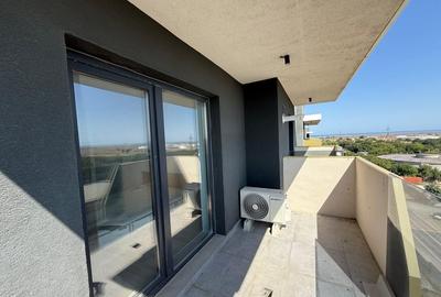 Apartament cu 2 camere semidecomandat, mobilat în Km 5 - 31