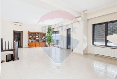 Apartament cu 5 camere decomandat în Ștefan cel Mare - 3