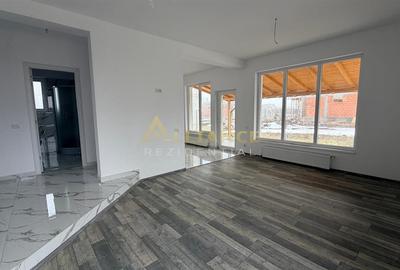 Casă individuală cu 5 camere cu Teren 470 Mp în Berceni - 5