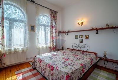Apartament cochet cu 6 camere, in inima statiunii Sinaia, zona Furnica - 22