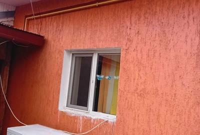 Casă cu 3 camere în Uiești - 2