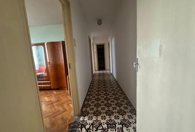 Apartament cu 4 camere decomandat în Astra - 7