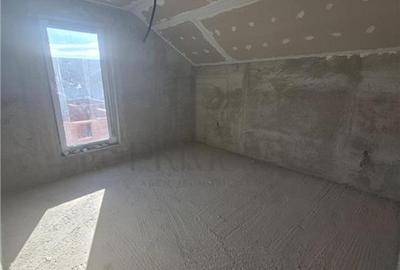 Duplex cu 3 camere cu Canalizare în Moșnița Nouă - 9