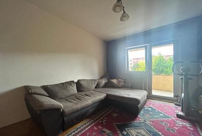 Tractorul - apartament 4 camere, 2 bai, etaj 1/4 , balcon, parcare! Tractorul - apartament 4 camere, 2 bai, etaj 1/4 , balcon, parcare! - 2