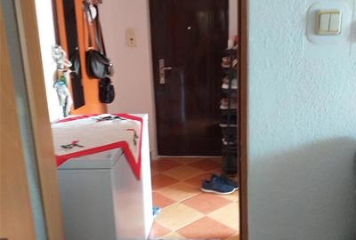 Apartament cu 2 camere semidecomandat în Orizont - 2