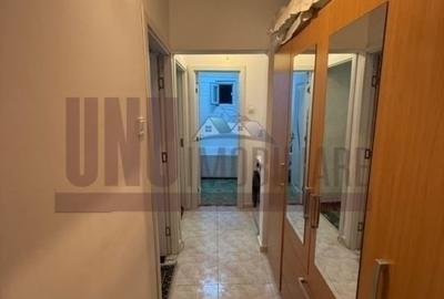 3 camere decomandat- Pacurari - etaj 3 - 115000 euro - 1