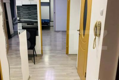 Apartament cu 3 camere semidecomandat în Central - 10
