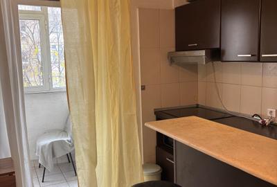 UNIRII,studio 2 camere in imobil 1998 cu CENTRALA TERMICA proprie, 3/8,NESTRADAL - 3