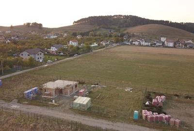 Teren superb,strada Molidului,complex Lempes Village,500-600mp,65euro mp - 4