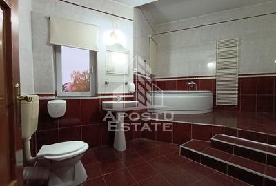 Vilă spațioasă cu piscină și teren generos (2500 mp) + teren de tenis! - 24