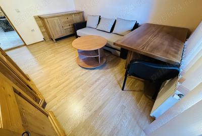 Inchiriez in Sebes-centru-apart. 2 camere decomandate+bucatarie mare 5 6m - 5