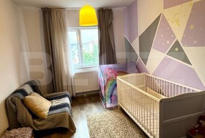 Apartament de vanzare, cu 4 camere, 81 mp, zona Tractorul - 4