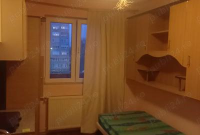 Inchiriez garsoniera cf 3 zona Bou Ro?u - 1