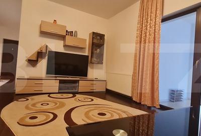 Apartament de Vanzare cu 3 Camere, Suprafata Generoasa si Parcare, Sanpetru - 3