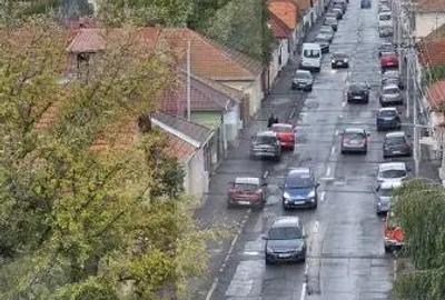 Apartament cu 2 camere decomandat în Vest - 1