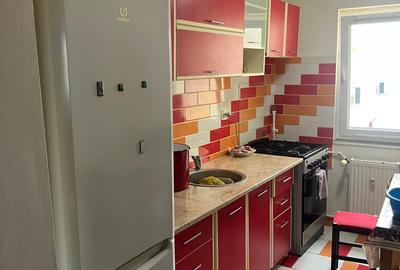 Apartament cu 2 camere semidecomandat, mobilat în Tei - 5