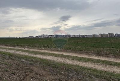 Teren agricol intravilan de 12651 mp, în Central - 9
