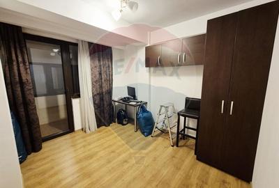 Apartament cu 3 camere de vânzare în zona Berceni - 13
