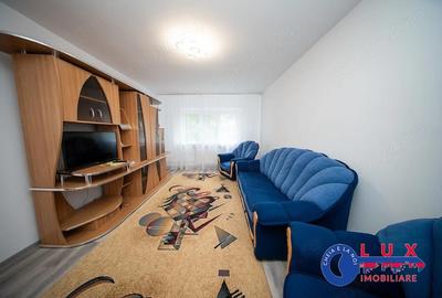 Apartament cu 3 camere decomandat în E3
