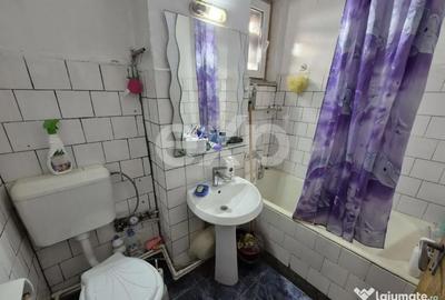 Apartament cu 2 camere semidecomandat în Central - 1