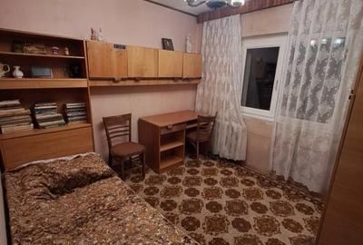 De vânzare apartament cu 3 camere în zona Torontalului-Bucovinei - 10