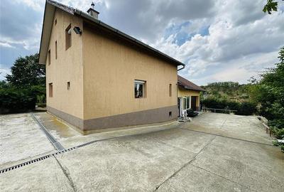 CASA P+M | TEREN 2200 MP | STRADA SOFIEI | ZONA DEALURI - 3