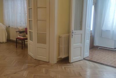 Casa Sacele, pozitionata intr-o zona linistita si buna - 7