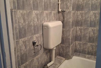 Apartament cu 2 camere decomandat în Micro 14 - 8