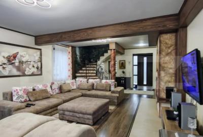 Casă cu 4 camere în Central - 7