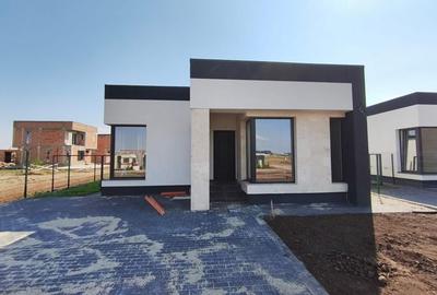 Oaza de Liniste si Confort - Casa 3 Camere, Finisaje Premium