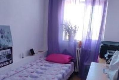 APARTAMENT 3 CAMERE DECOMANDAT ZONA CET - 4