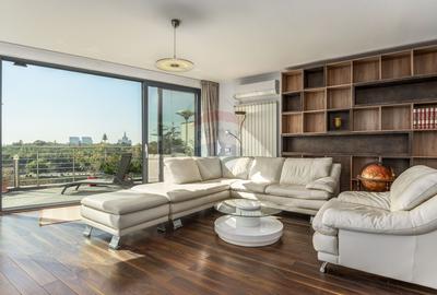 Penthouse cu 5 camere decomandat, mobilat în Băneasa